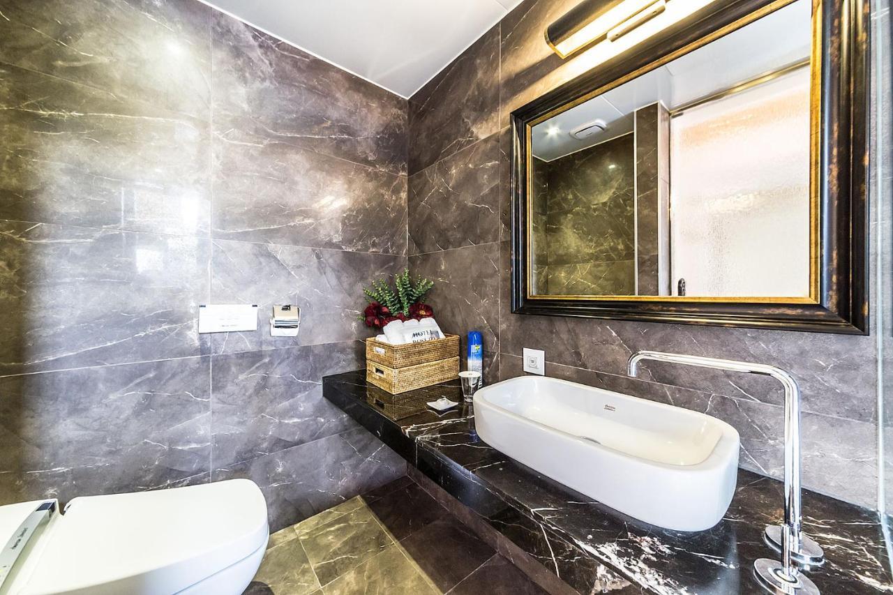 Roseto Hotel Phocshon Kültér fotó
