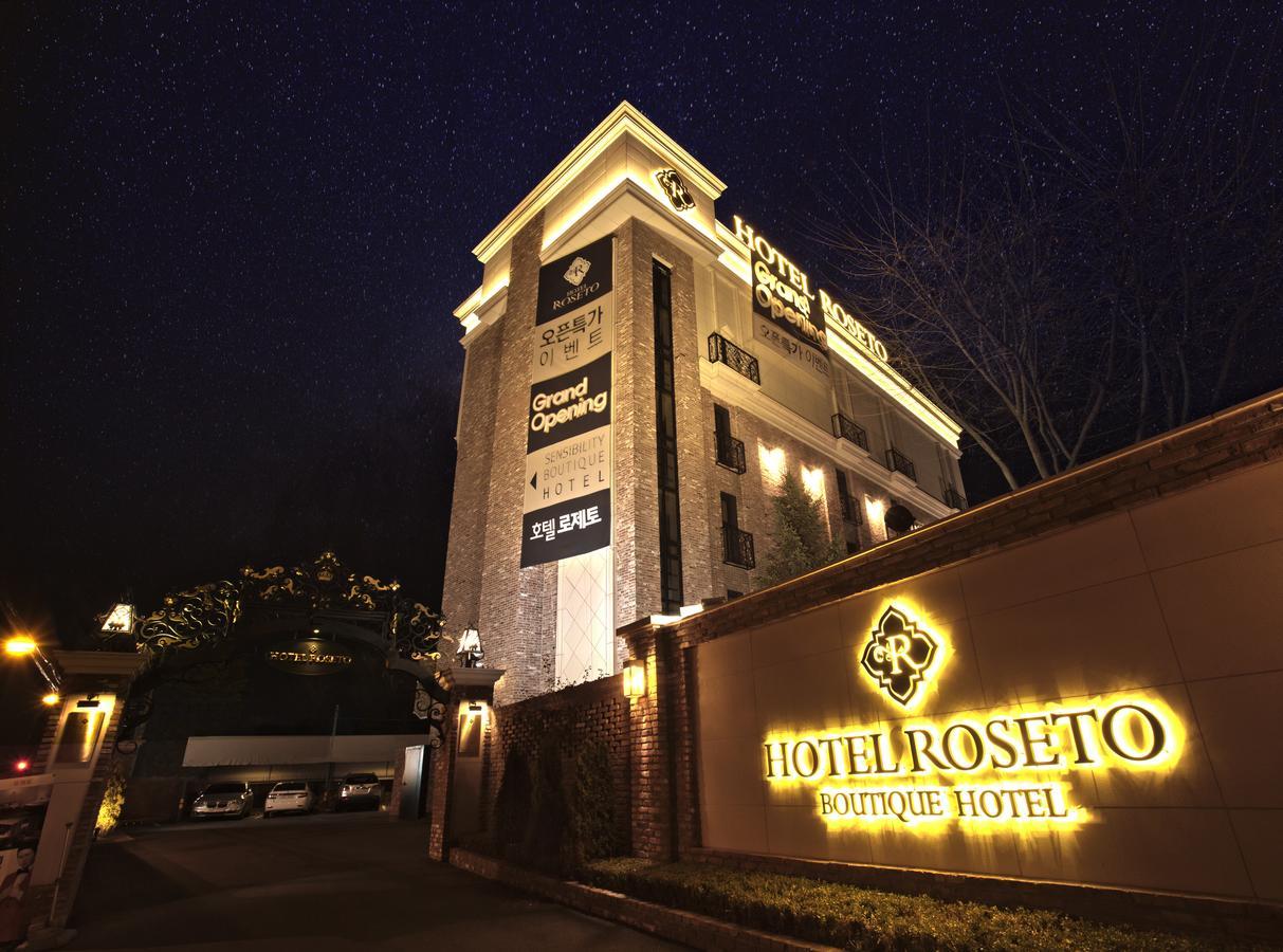 Roseto Hotel Phocshon Kültér fotó